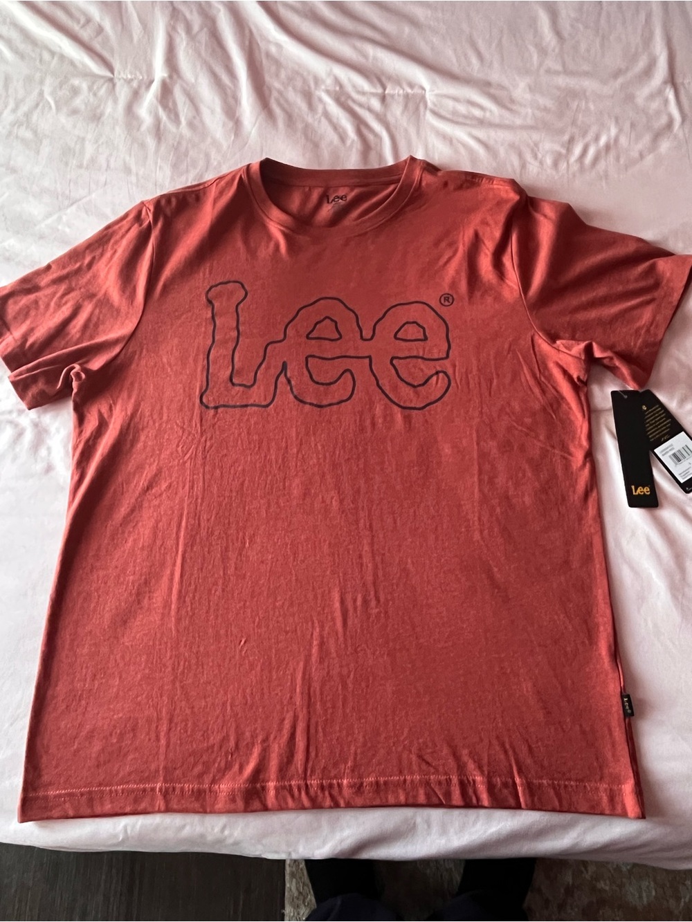 Lee Men’s Coral Tee with Outline Logo